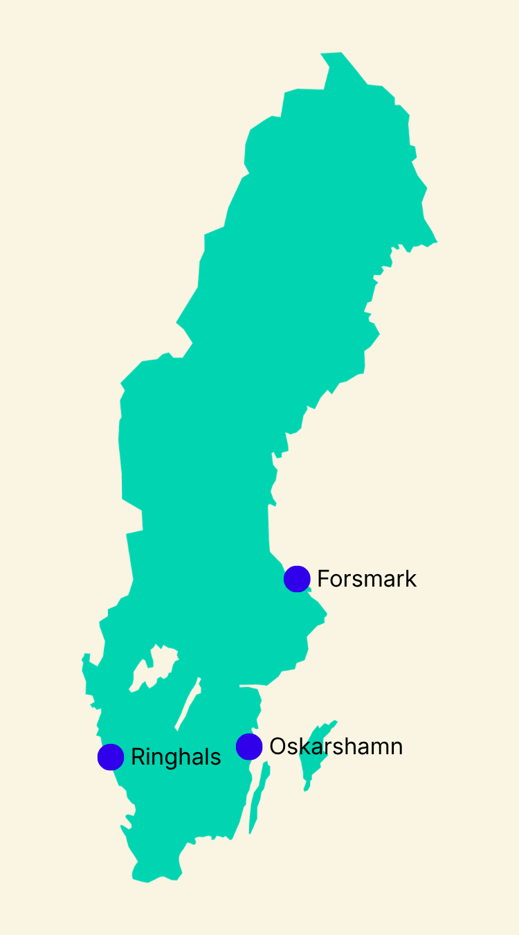 Sverigekarta som visar Forsmark på Upplandskusten, Oskarshamn på sydöstra kusten och Ringhals på västkusten.