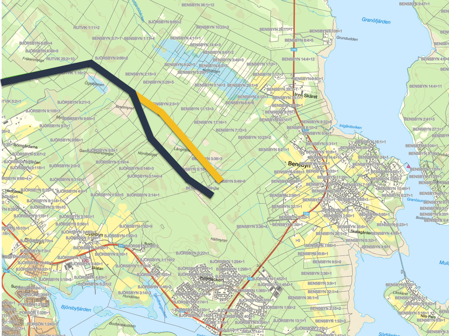 Karta som visar ny föreslagen ledningssträckning mellan Bredmyran och Hällmyran.