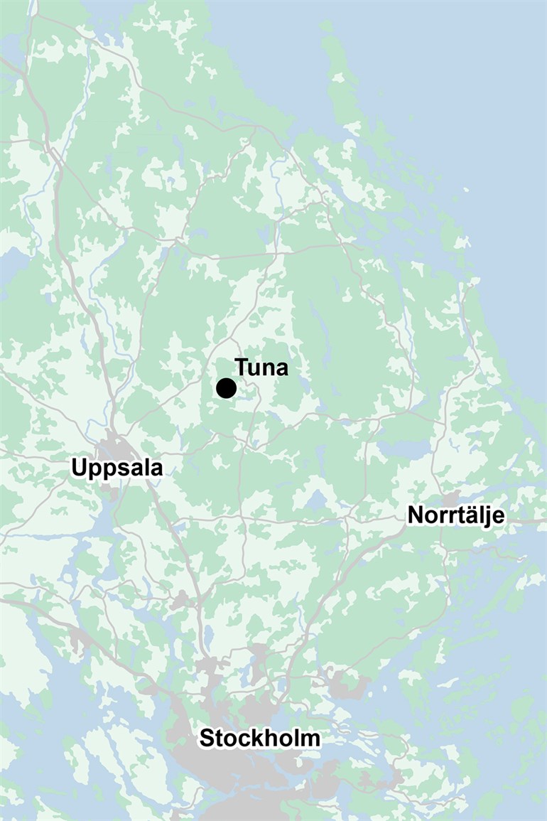 Kartan visar placeringen av station Tuna, Uppsala län